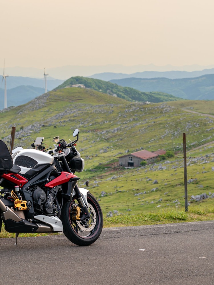 [相片1]四国的壮观景色“四国喀斯特”骑摩托车，同时看到绝佳的景色，真是太棒了！