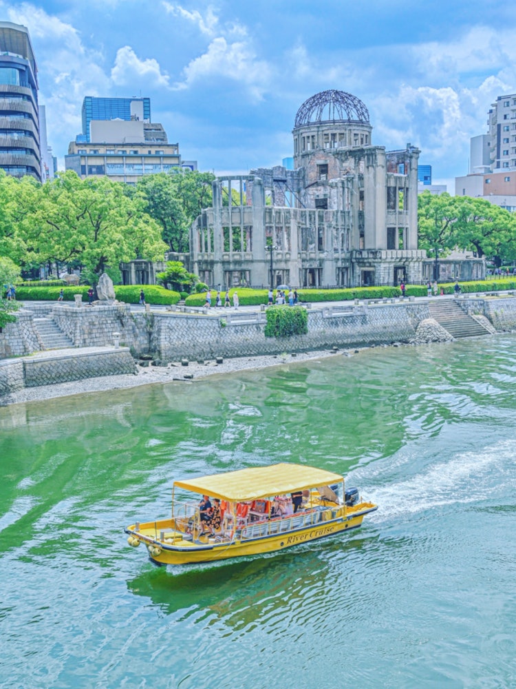 [相片1]广岛和平纪念公园（广岛推荐景点）#广岛和平纪念公园 📸 包括运营元安川的广岛河游船在内的一件作品，　今天又好了！ 祝你有美好的😊一天