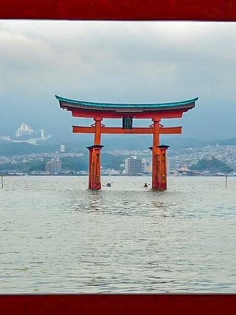 [Image1]Itsukushima Shrine, Miyajima, HiroshimaAt high tide, a large red torii gate standing in the sea It w