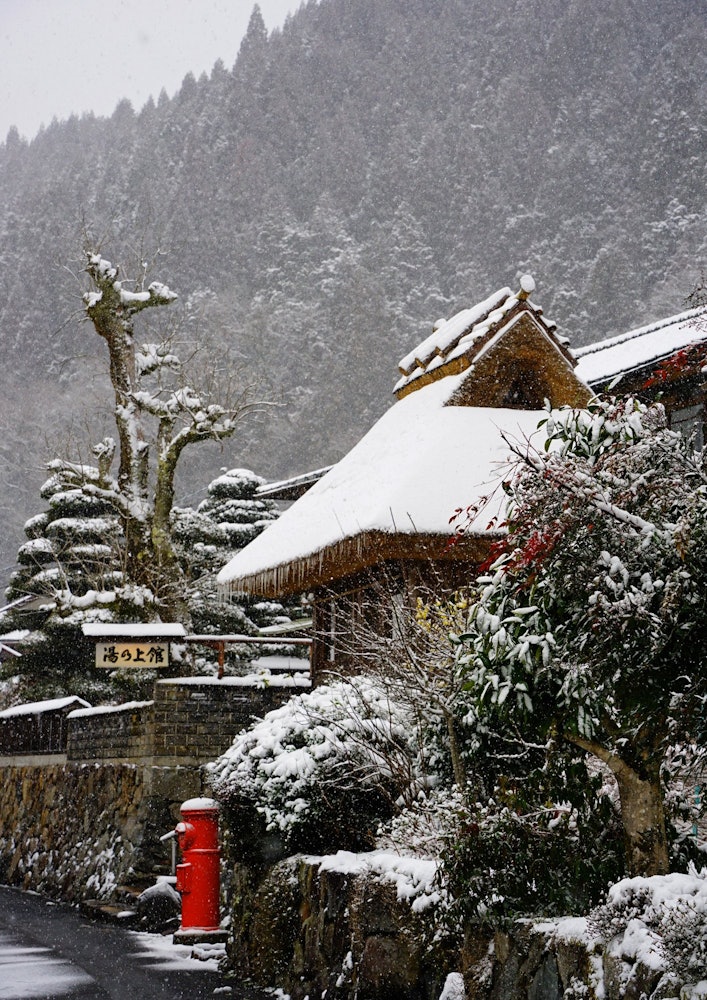 [Image1]Izumoyumura Onsen in Okuizumo, Shimane Prefecture.It is a secret hot spring inn with a quiet atmosph