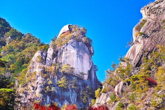 [画像2]こんにちは！ 昇仙峡観光協会です。国の特別名勝に指定されている山梨県昇仙峡（しょうせんきょう）は、長きにわたって自然が育んできた「日本一の渓谷美」と言われています。自然が作り上げた芸術品と言っても過言