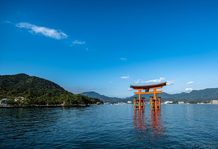 [Image1]The Great Torii (shrine gate) gate of Itsukushima ShrineThe Great Torii (shrine gate), which can be 