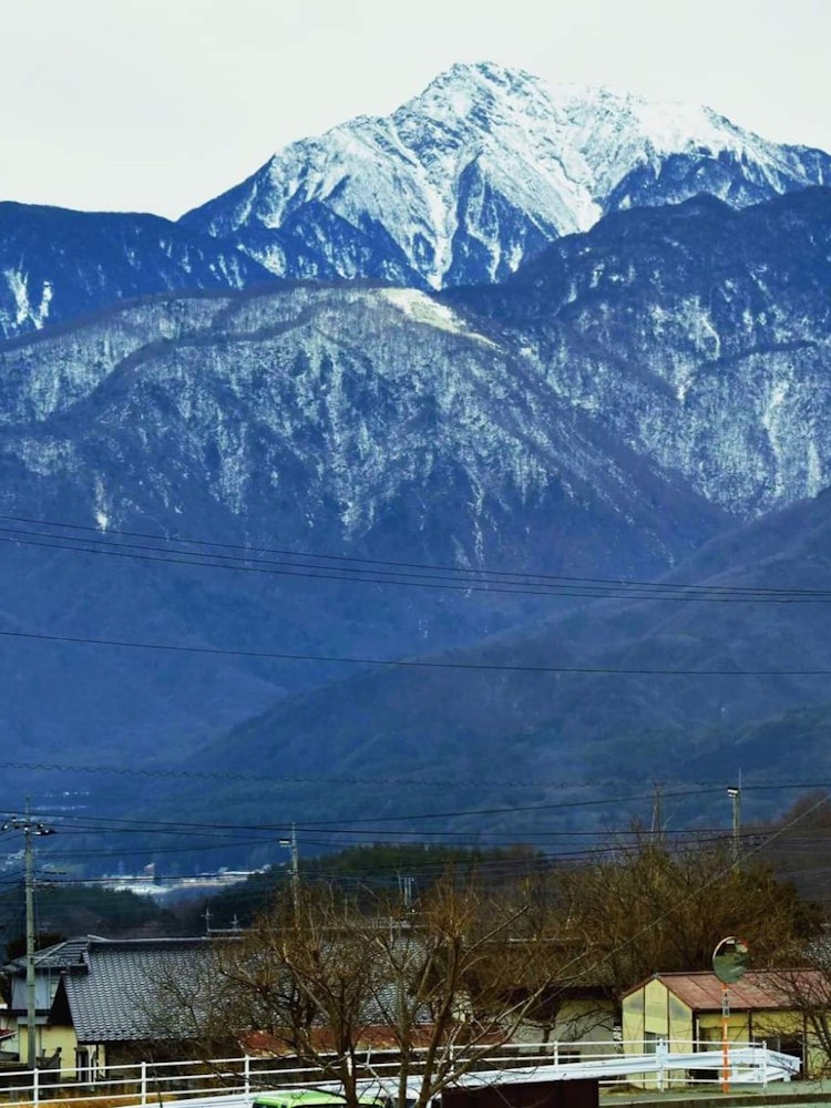[Image1]The beautiful minami alps. While travelling to matsumoto we git this beautifully view of minami alps