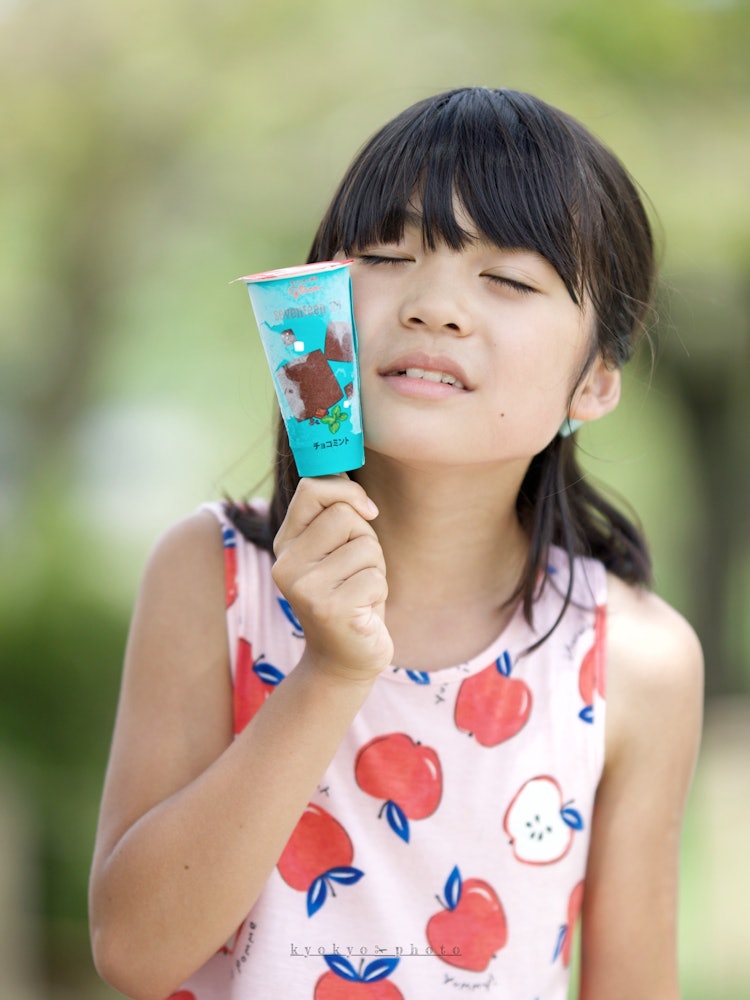 [Image1]Summer in Japan is a stick ice cream!