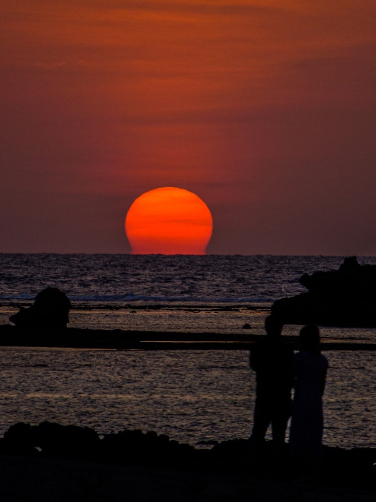 [Image1]Seragaki Beach, Onna Village, Kunigami-gun, OkinawaAfter Corona is over, I hope that the world will 