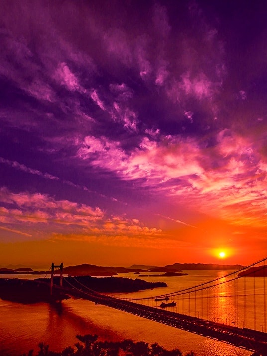 [Image1]I photographed the sunset of the Seto Bridge from Washu Mountain in Kojima, Kurashiki City.Although 