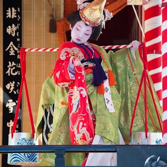 [画像2]大井神社大祭は「帯祭り」とも呼ばれ、３年に１度大井神社の神様が昔の社地（お旅所）へ里帰りされるお祭りです。 現在では１０月の第２日曜日を含む３日間、島田の町中で大奴・大名行列・鹿島踊・第１街から第５街
