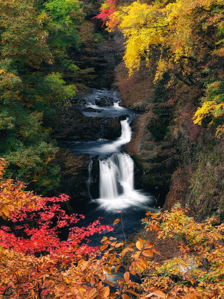 [Image1]It is a famous waterfall spot on the outskirts of Sendai City, 