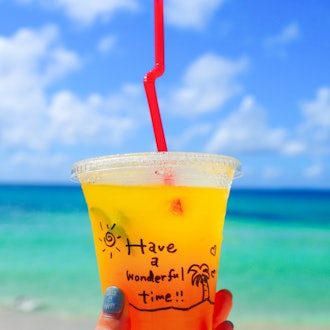 [Image1]⃞⃛୭ᐝSunayama CafeThe contents are mango juice. Shot at Sunayama Beach