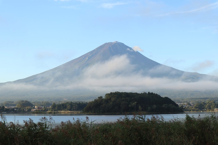 [이미지1]야마나시현의 가와구치 호수에서 본 후지산.