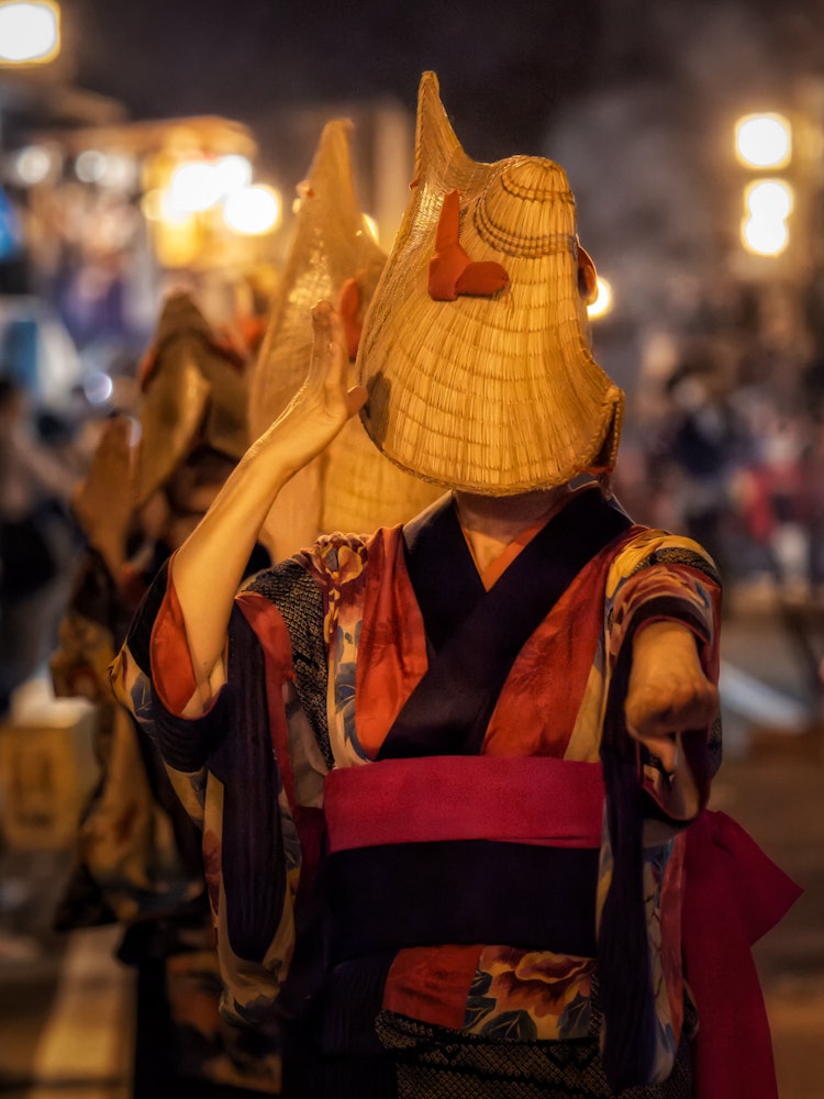 [画像1]秋田県羽後町の「西馬音内（にしもない）盆踊り」その⑧写真投稿はこれで終わりです。来年もまた観に行きたいと思わせてくれる、魅力的で素晴らしい盆踊りでした。