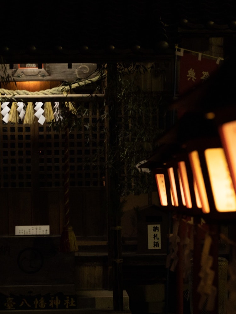 [画像1]蛸薬師堂宮城県の仙台市にある「蛸薬師堂」ここの神社は名前の通りタコ🐙を祀っています遥か昔この地を洪水が襲った際タコが吸い付いた如来像が発見されましたそれを奉って今の神社となりました