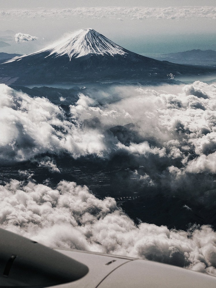 [Image1]Sea of clouds and Mt. Fuji.Canon eos 5d + ef24-70mm f2.8 Lightroom