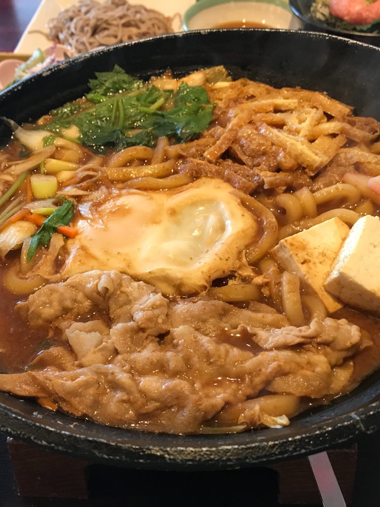 [Image1]Went to Hanaya Yohei, a restaurant near Oku Station and ordered the Miso-Nikomi Udon. It tasted pret