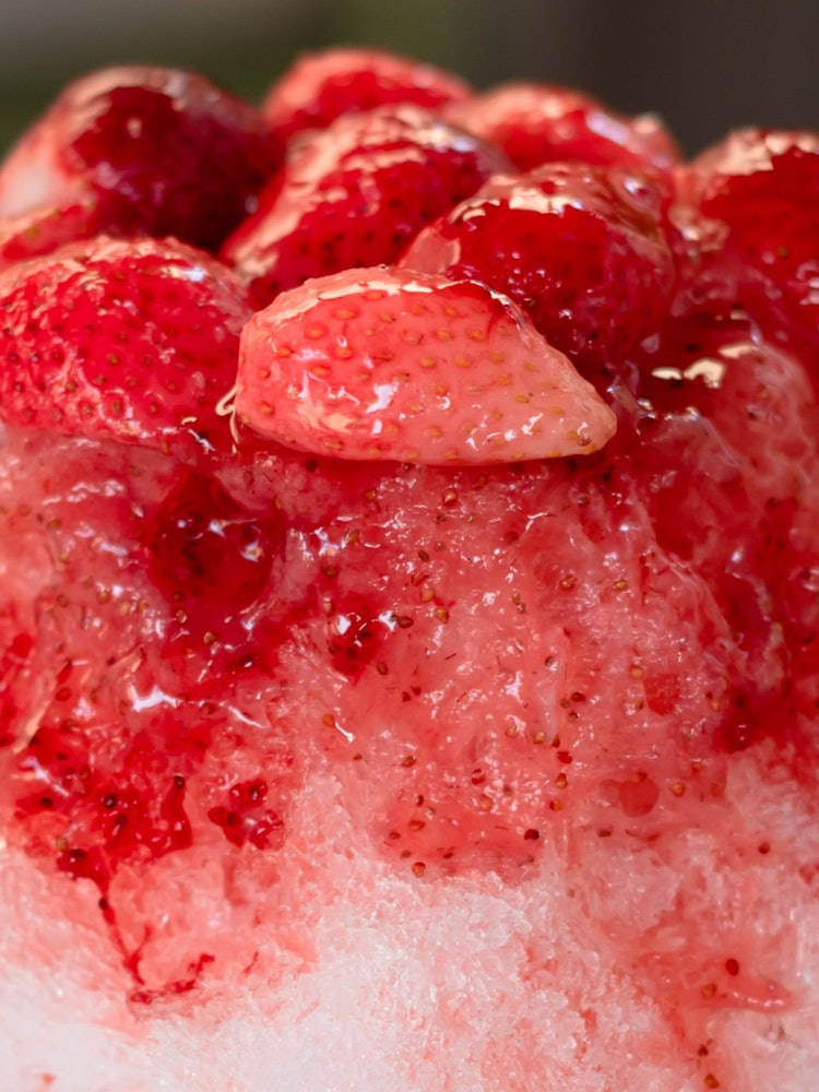 [Image1]This is strawberry shaved ice from a shaved ice shop called 