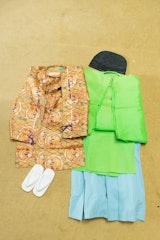 [相片2]严岛神社为七五山提供服装。我们将借给您3岁男孩，5岁男孩和7岁女孩的和服或服装。数量有限，如果您愿意，请尽快预订。☎0154-41-4485初果费（含服装）7,000日元、10,000日元