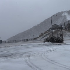 [Image2]Koharuhi until yesterday seems to be a lie. Snow in the town, snow in the passes. But I definitely f