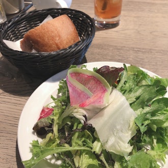 [Image2]We went to Good Morning Cafe in Sendagaya. Enjoyed lunch and the fluffy angel food cake👼 The cafe wa