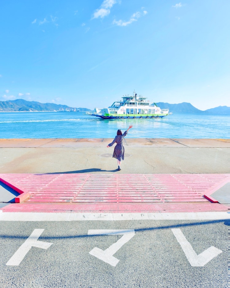 [相片1]廣島竹原市奧之島（廣島推薦景點）#奧之島 👈 @takehara_city 即使在今天，我仍然從過去的照片📸中向渡輪揮手，並沒有穿梭。奧之島到處都是可以欣賞到許多上鏡照片的景點。