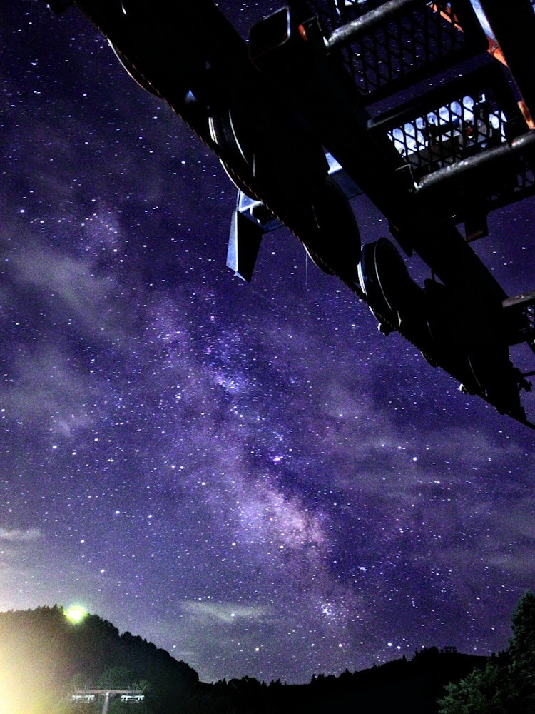 [Image1]At the Shiga Kogen Sky Festival in Nagano Prefecture. It is a starry sky and a lift station after su