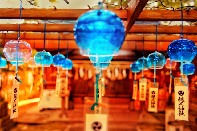 [画像1]風鈴祭りは日本の夏の風情カラフルな「願いむすび風鈴」があなたの願いを神様に運ぶ🎐福岡県  那珂川市仲3-6-20「現人神社」⛩    「風鈴祭り」🎐