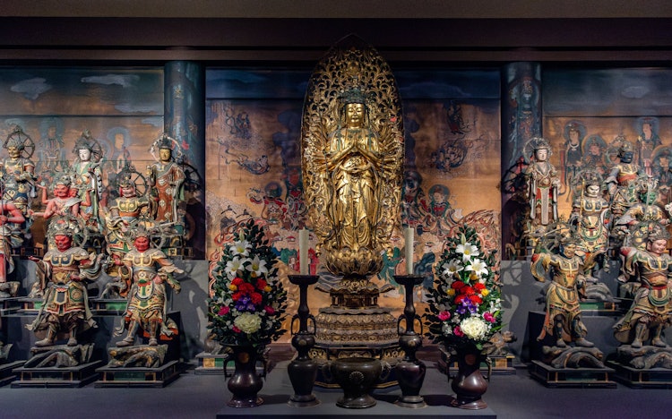 [Image1]Kannon-do at Ninna-ji TempleThe construction of Ninna-ji Temple began at the request of Emperor Mits