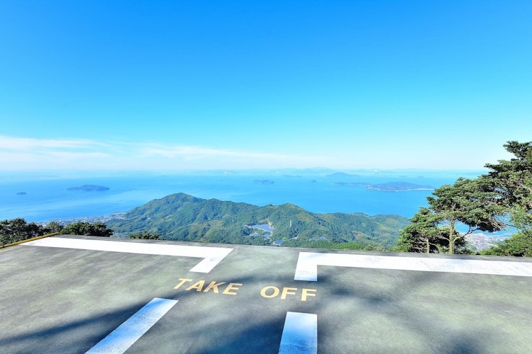 [Image1]📍 Yamaguchi / Takayama ObservatoryThe mountain road up to this point is a little narrow, but there i