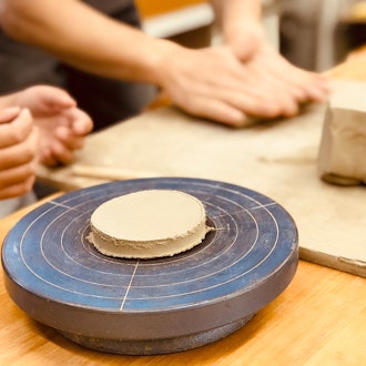 [Image1]A pottery class in Kankawa, Sanuki City, Kagawa Prefecture. I can't help but think of Liu Zongyue's 