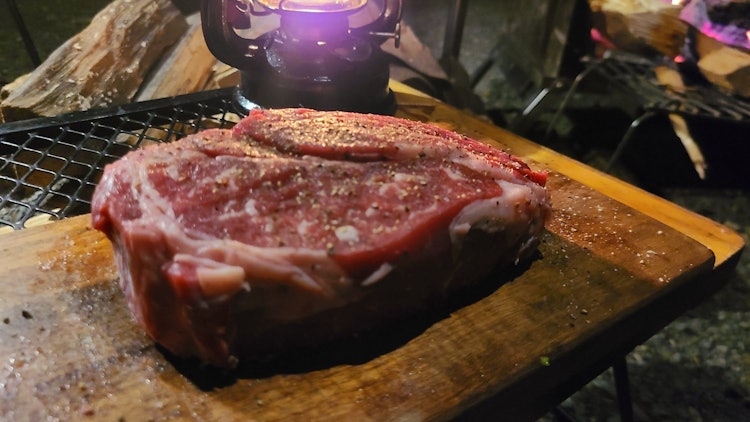 [이미지1]오늘 밤의 캠프 식사... 고기!두께 5cm!글래머러스 바디 ✨ 무게 500g