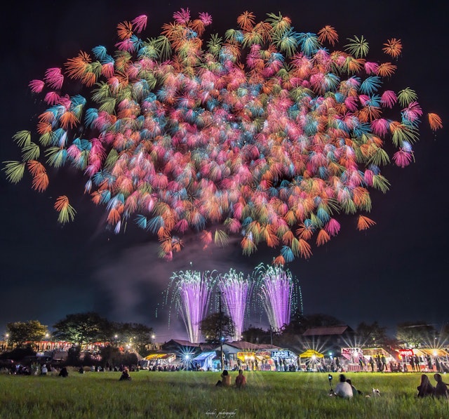 [Image1]Tsuchiura Fireworks Festival.Japan finale of three major fireworks.