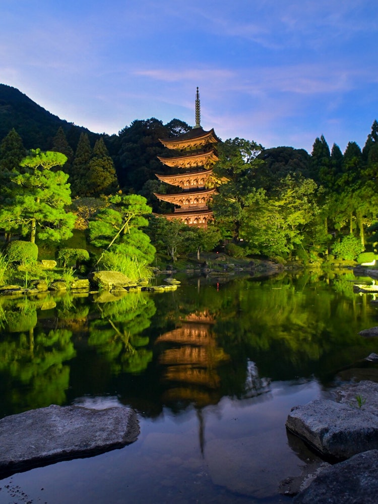 [相片1]位于山口县山口市这是琉璃光寺的五层宝塔。