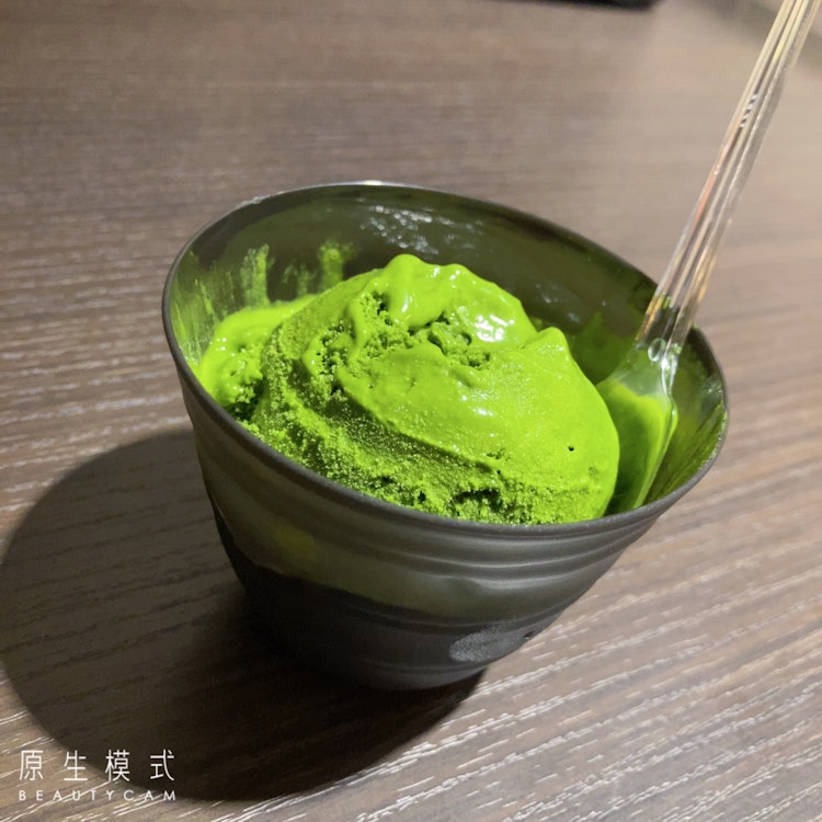 [相片1]在东京浅草被选为“冰冰淇淋 2023”的薄福园，您可以品尝到世界上最厚的抹茶冰淇淋。日本独特的抹茶冰淇淋无论是在夏天还是冬天吃都很好吃，它改变了你吃过的抹茶冰淇淋的价值。