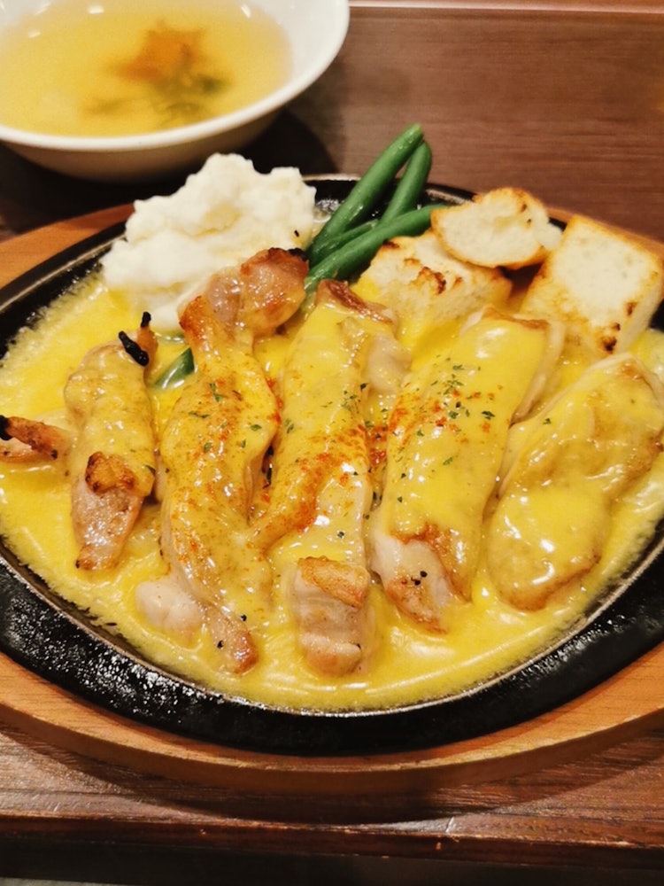 [Image1]Seafood Mexico Asakusa Grilled Chicken Cheese Fondue 🧀It was full of cheese, but it was 😋 not persis