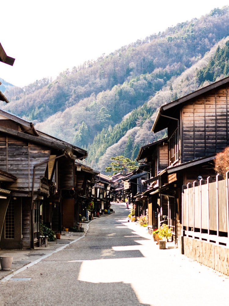 [Image1]Narai, Shiojiri, NaganoIt is a post town located right in the middle of the Nakasendō, and has been 