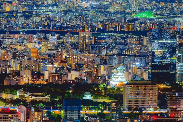 [이미지1]오사카성의 야경아베노 하루카스 빌딩 최상층에서 바라본 야경입니다.오사카에 위치