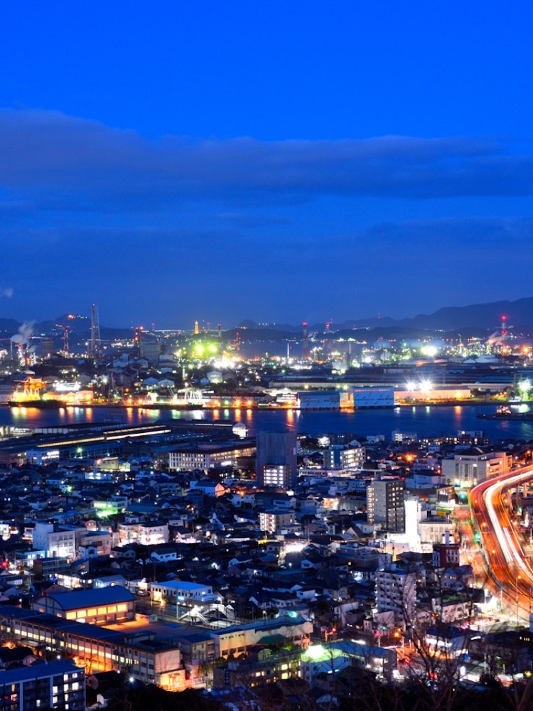 [이미지1]📍 후쿠오카 / 다카토야마 전망대기타큐슈의 야경을 조망할 수 있습니다.