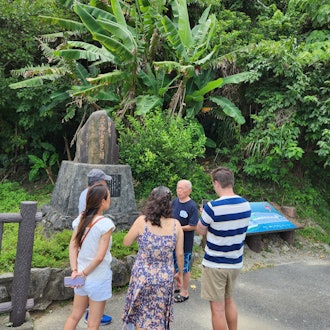[Image1]Today, a wonderful couple and their lovely daughter and wife from Brazil came to Ogimi Village! He t
