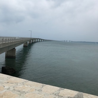 [Image1]Irabu Bridge.If the weather was good, the sea would have been beautiful.