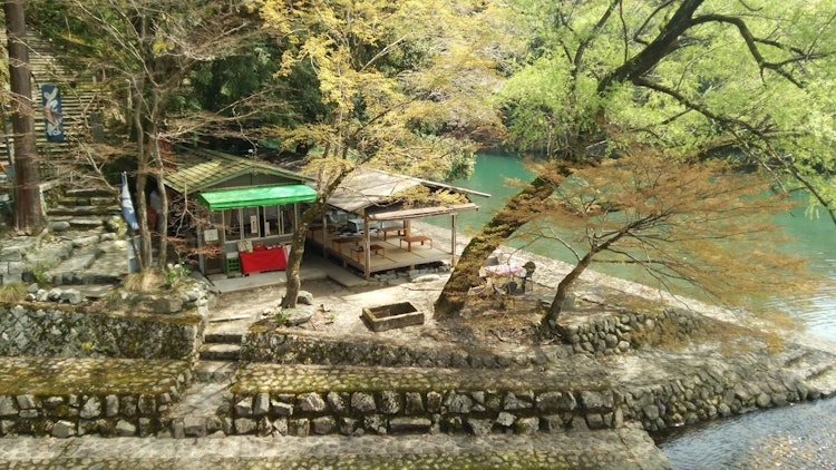 [相片1]永源寺门前的茶馆与自然和谐相处