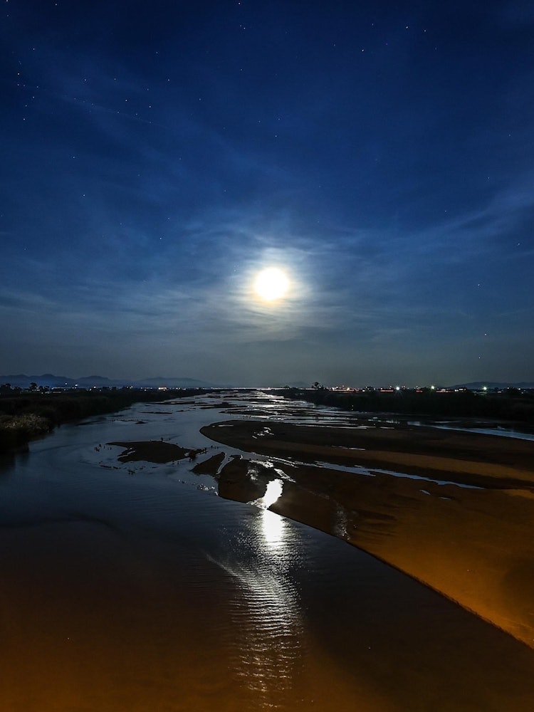 [相片1]來自比伊河的滿月位置 ： 出雲比川