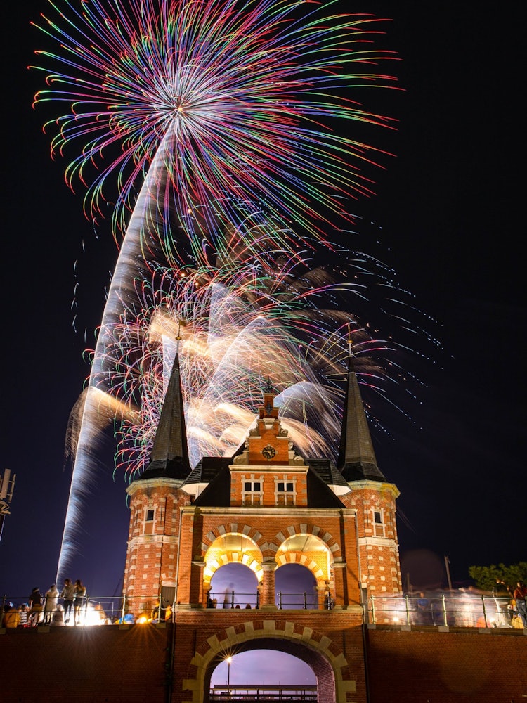 [Image1]Superb view fireworks that can be seen at Huis Ten Bosch in Nagasaki Prefecture! !!