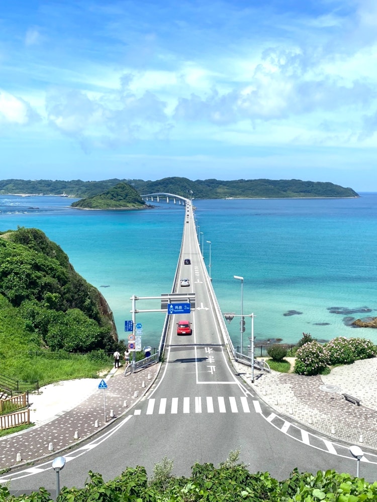 [相片1]📍 山口縣長門市津之島大橋※山口海景的壯麗景色⊿ 地理位置僅次於沖繩縣的古宇利大橋（全長1，960m），是日本第二長的大橋（全長1，780m）。2015年，它在主要旅遊網站TripAdvisor的“日