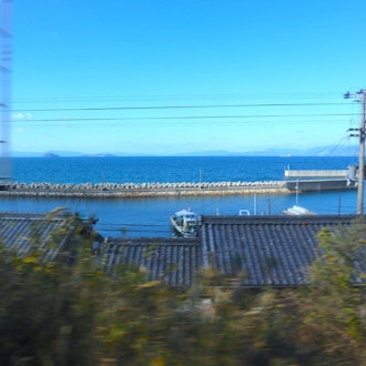 [Image2]Do you like ekiben?This time, I enjoyed Dogo Onsen and the popular ekiben in Matsuyama on a train tr
