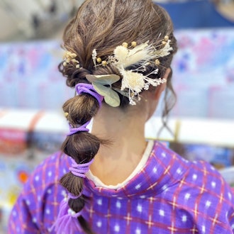 [이미지1]하에바루의 전통 공예품인 류큐 카스리의 새로운 기모노입니다.보라색은 특이하고 매우 귀엽다.나는 또한 기모노와 어울리는 보라색 액세서리로 머리를 스타일링하는 것을 즐깁니다.