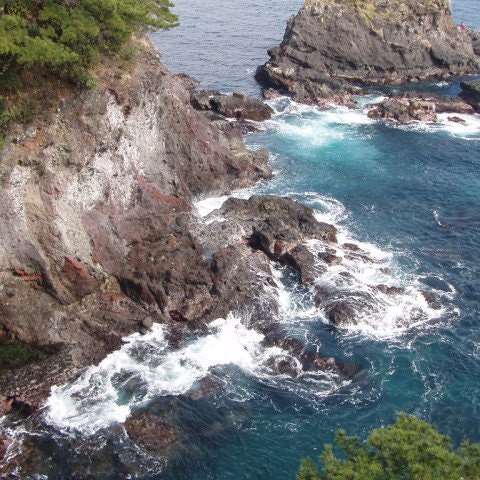 [Image1]NishikigauraOne of the scenic spots in Atami. It is a scenic spot that stretches for about 1 kilomet