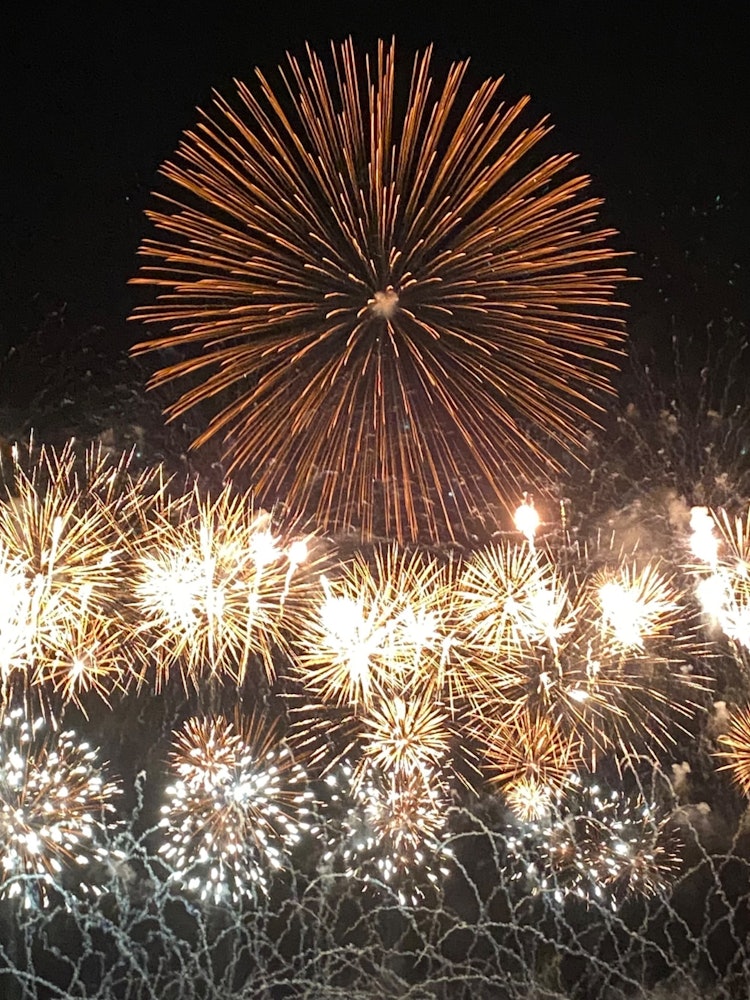 [Image1]A photo taken when I went to the fireworks festival of Atami.The finale was a spectacular production