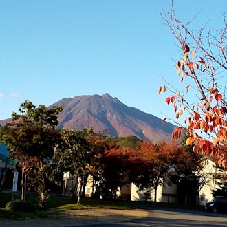 [Image1]Mt. Red Iwaki and Lake Tsugaru ShirakamiYou can watch it on an amphibious bus