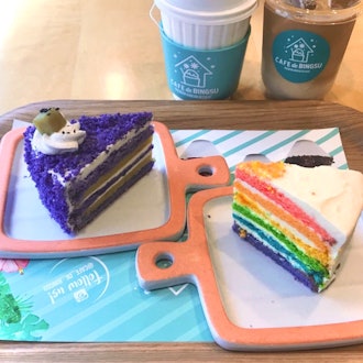 [Image1]Tokyo Shin-Okubo Cafe de BingsuRainbow cake and sweet potato cake 🌈 🍠⚠︎ I went there in January 2019