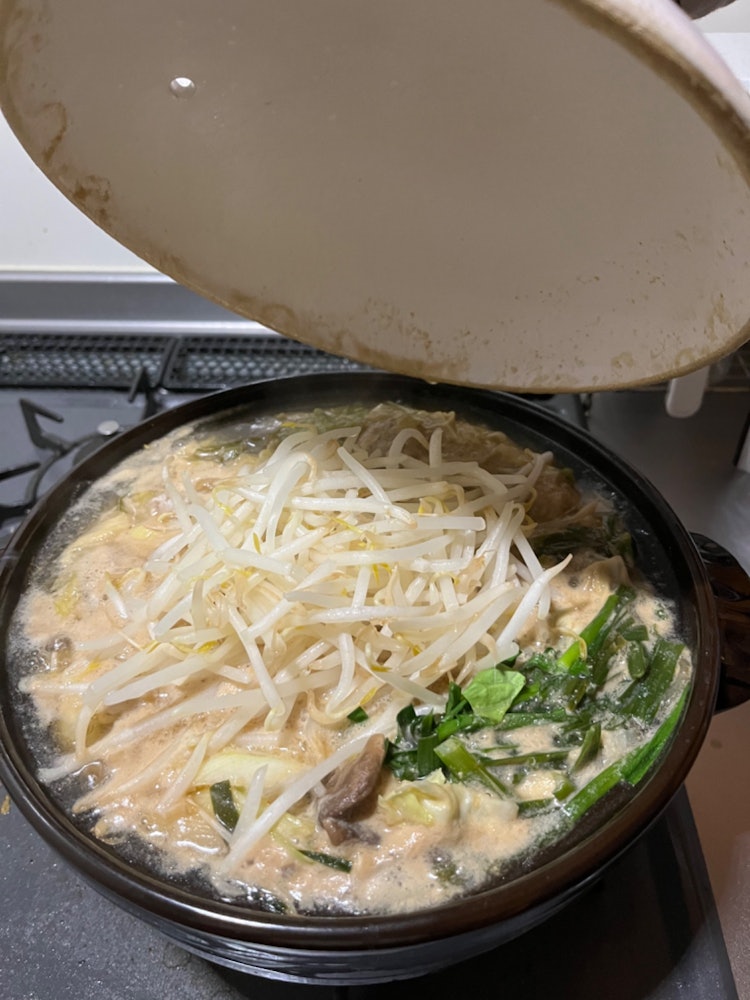 [Image1]It's still a little early, but I made it into a pot!Hot pots are awesome!It's a winter staple in Jap