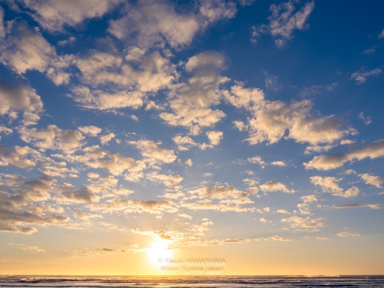 [Image1]The sky and clouds after sunrise were beautiful.Kujukuri Beach in winter is wonderful.